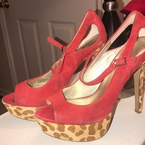 Jessica Simpson heels